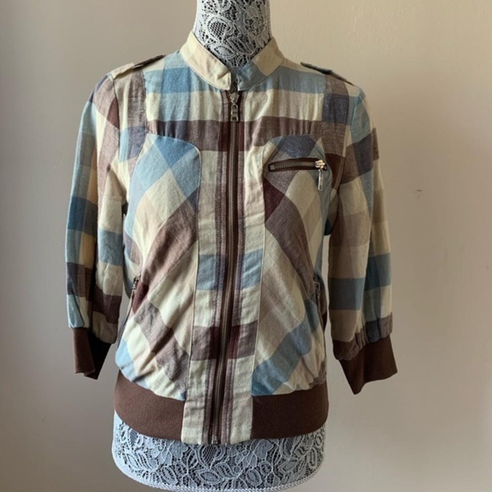 NWOT Forever 21 bomber jacket size M